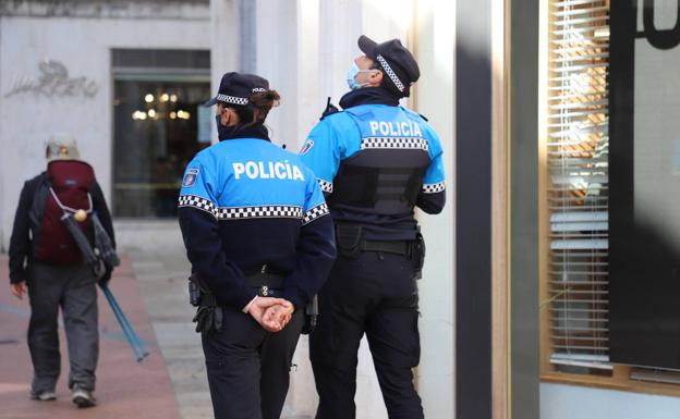 Detenido un hombre en Burgos por dar un puñetazo en la cara a su mujer