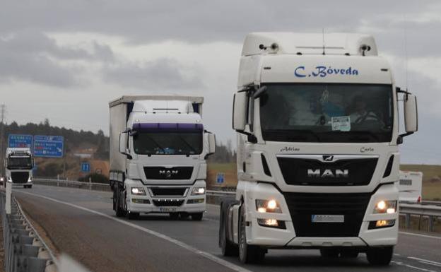 La caravana de transportistas se ha desplazado hacia Valladolid. 