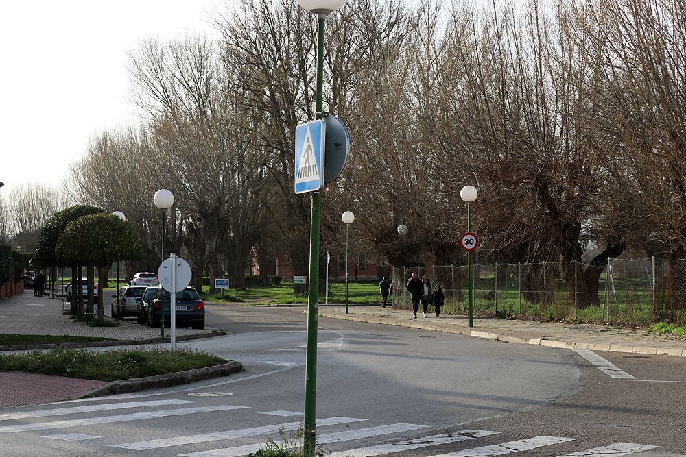 Fotos: Los vecinos de El Pilar reclaman mejoras para el barrio