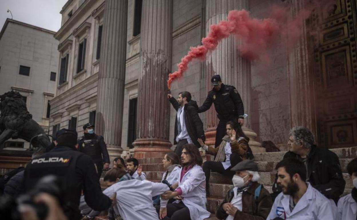 Protesta en el Congreso de los DIputados. 