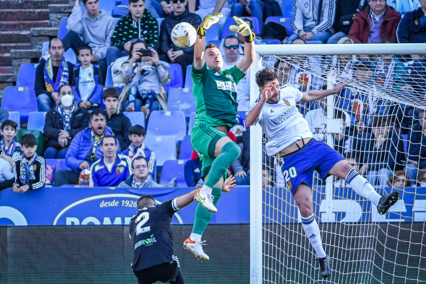 Fotos: Sin goles en La Romareda