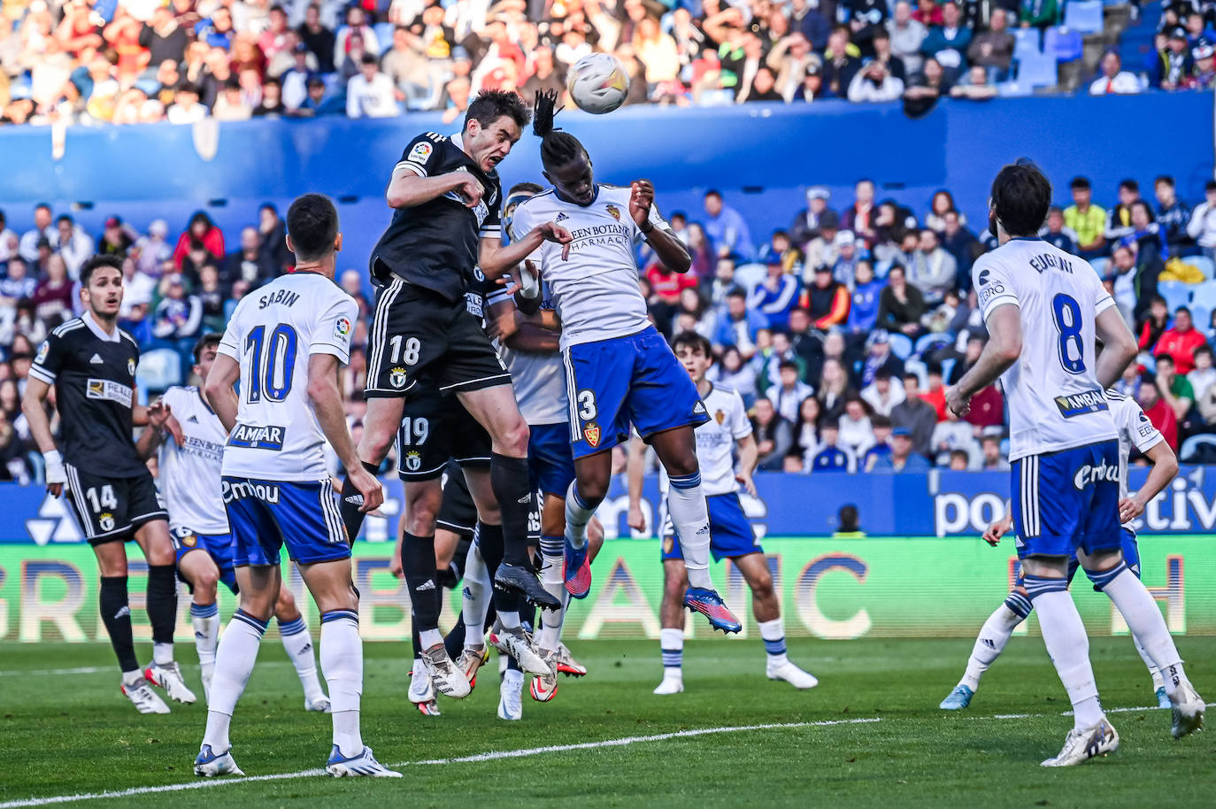 Fotos: Sin goles en La Romareda