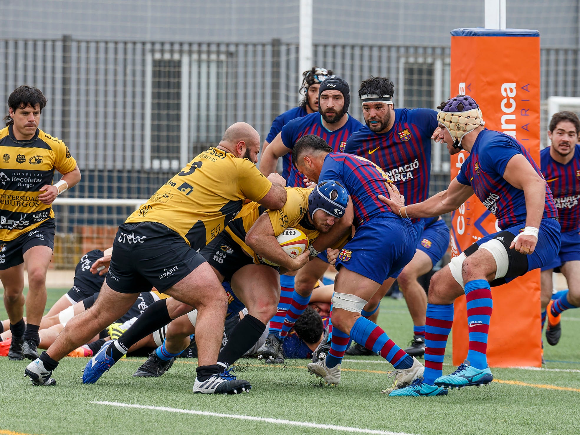 Fotos: Victoria del Recoletas Burgos frente al Barça a Rugbi