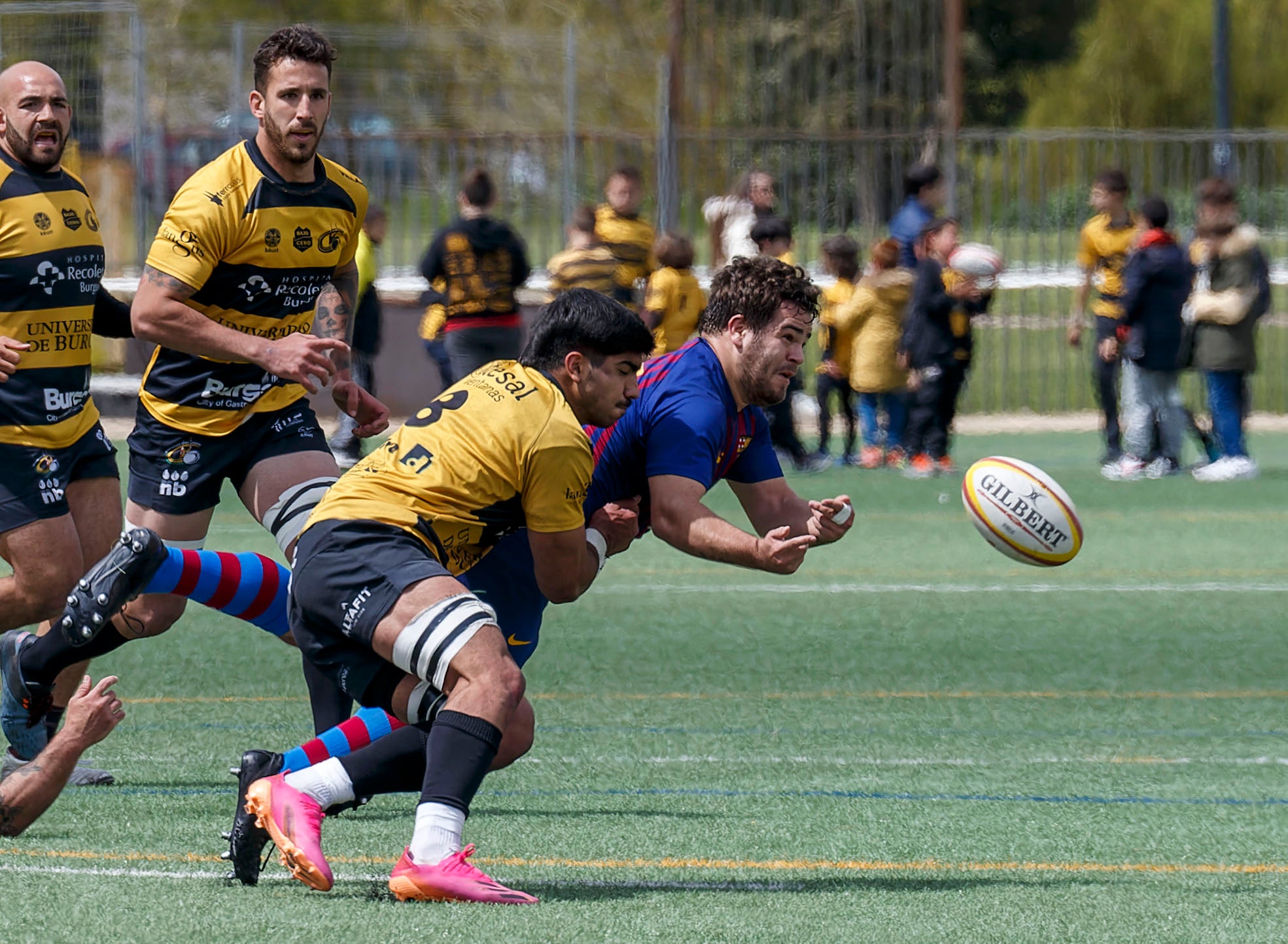 Fotos: Victoria del Recoletas Burgos frente al Barça a Rugbi