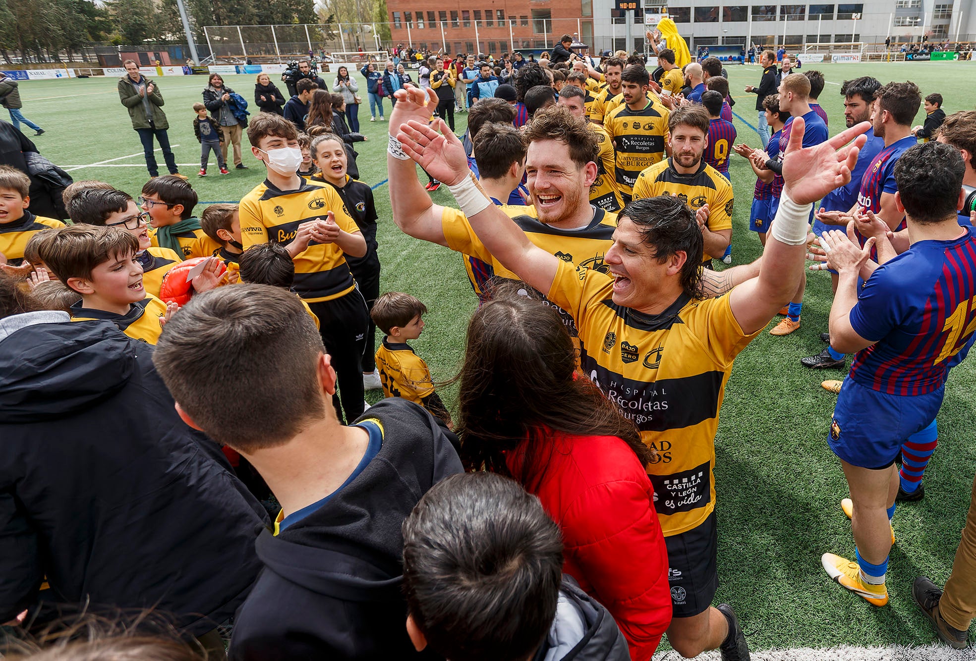Fotos: Victoria del Recoletas Burgos frente al Barça a Rugbi
