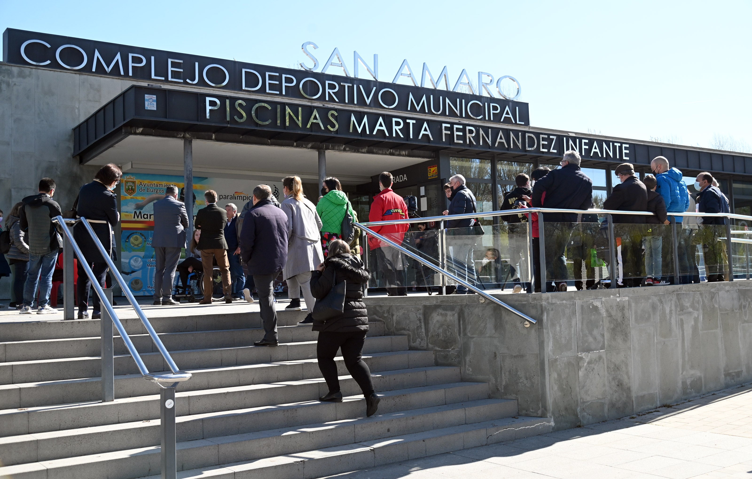 Las piscinas de San Amaro pasan a adoptar el nombre de la campeona paralímpica burgalesa, Marta Fernández Infante