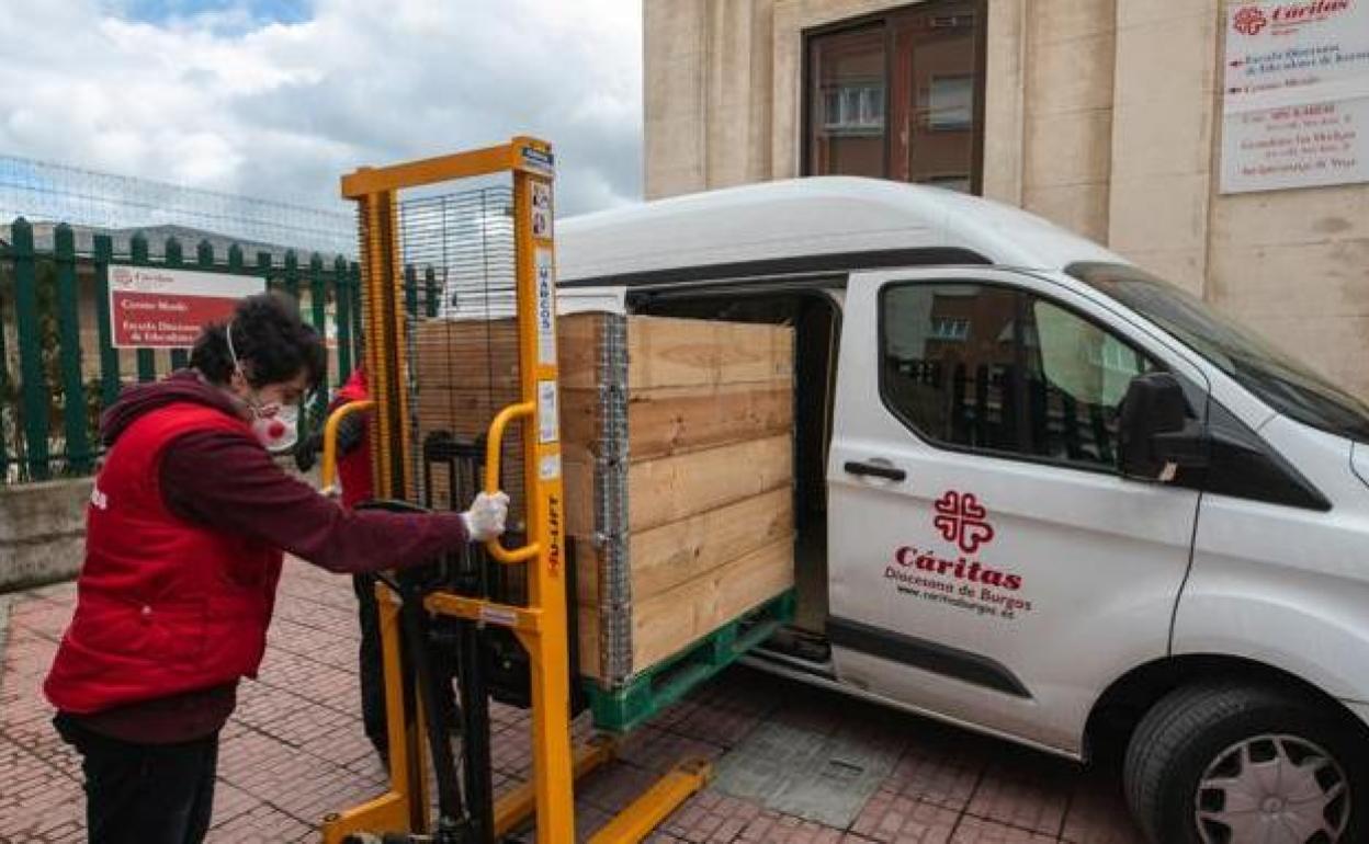 Cáritas moviliza a sus voluntarios para «profundizar en los valores y retos del mundo rural»