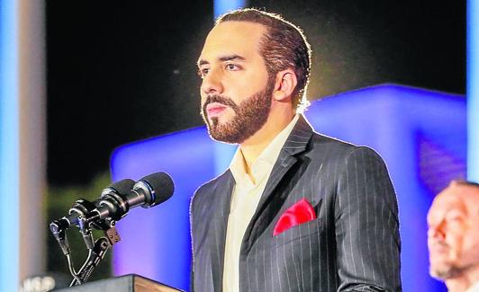 El presidente Nayib Bukele en un acto público.