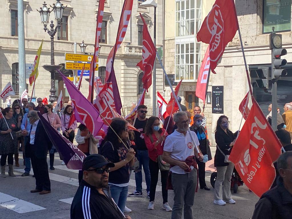 Fotos: Manifestación del Primero de Mayo en Burgos