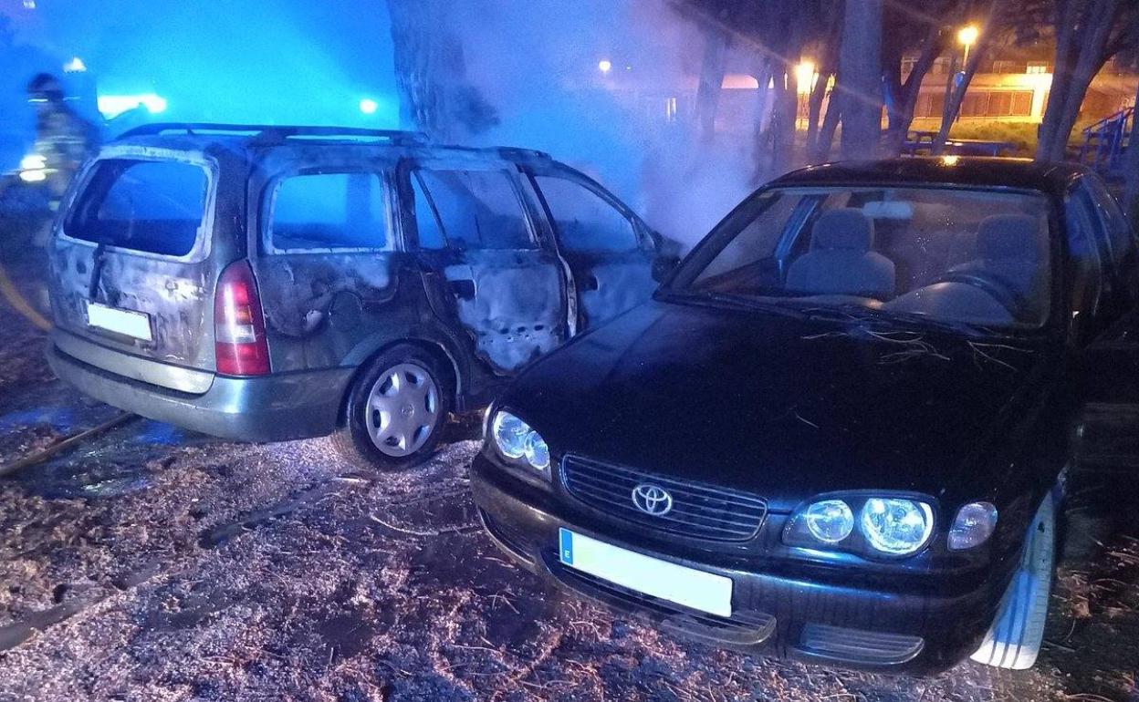 Coche incendiado esta madrugada en Burgos