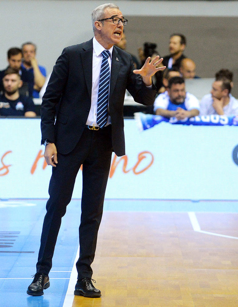 Imágenes del encuentro entre el San Pablo Burgos y el Fuenlabrada en el Coliseum