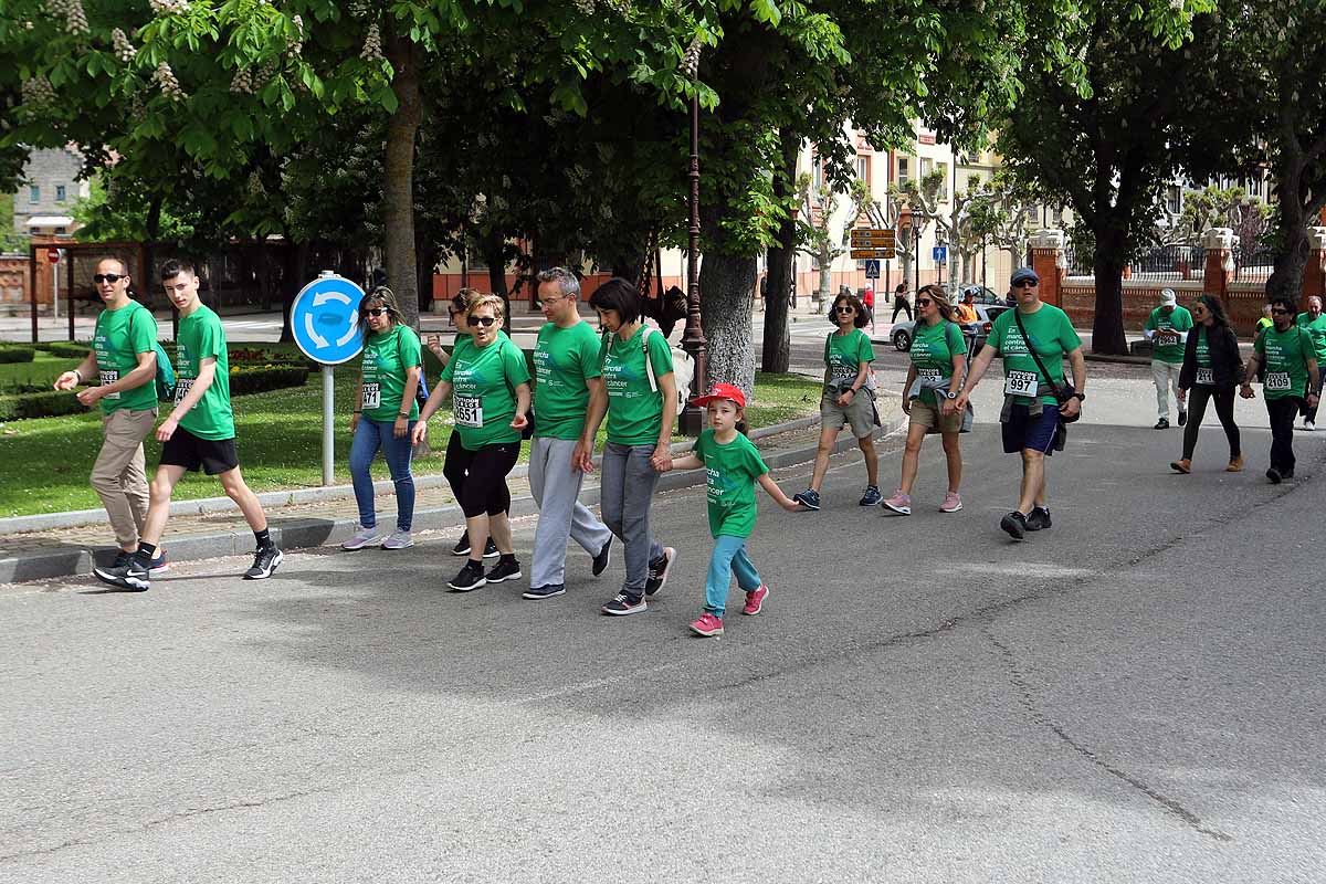 Fotos: Burgos responde con un apoyo absoluto el regreso de la Marcha contra el cáncer