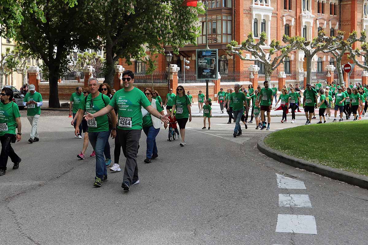 Fotos: Burgos responde con un apoyo absoluto el regreso de la Marcha contra el cáncer