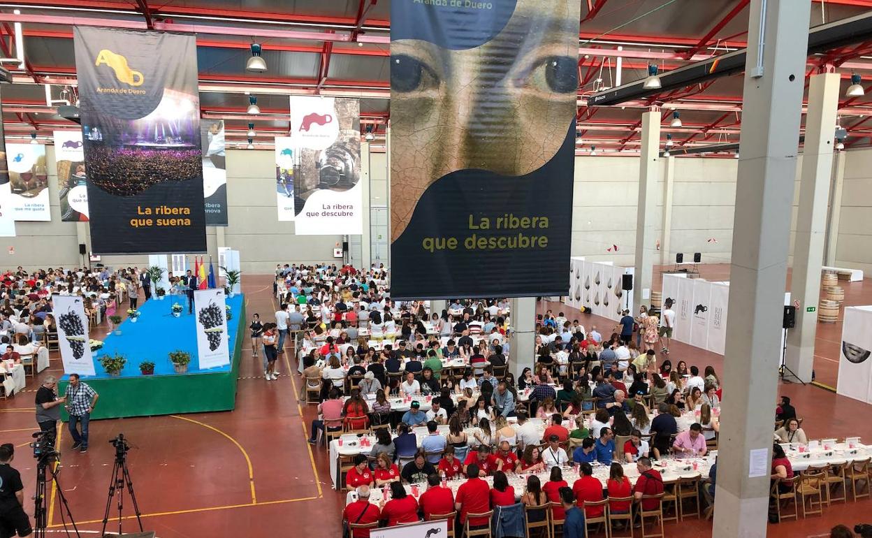 Imagen de edición anterior de la cata multitudinaria en Aranda de Duero.