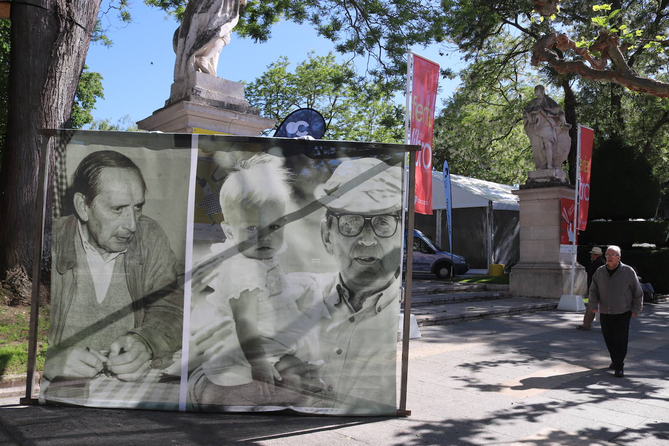 Fotos: Arranca la Feria del Libro de Burgos