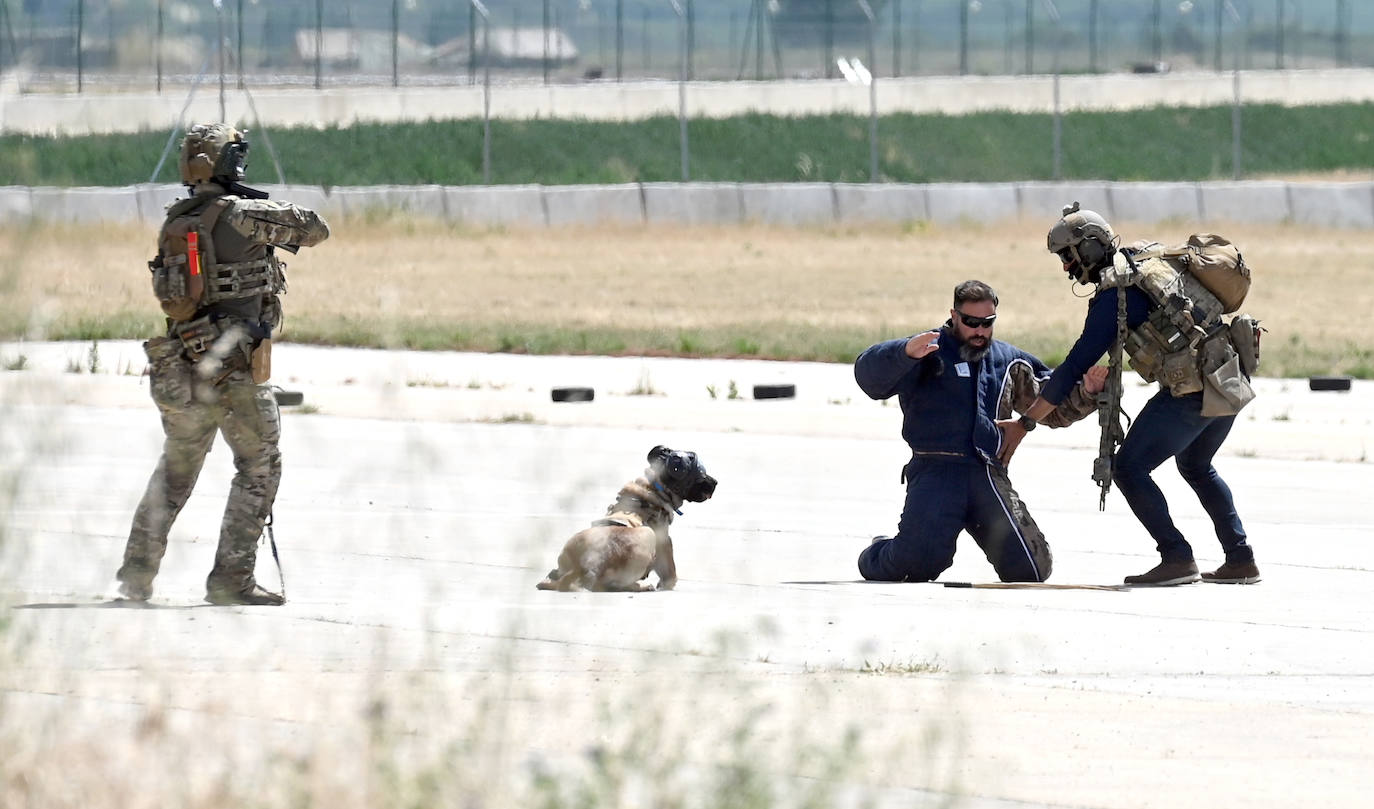 Fotos: El Mando de Operaciones Especiales desarrolla en Burgos su ejercicio anual más importante