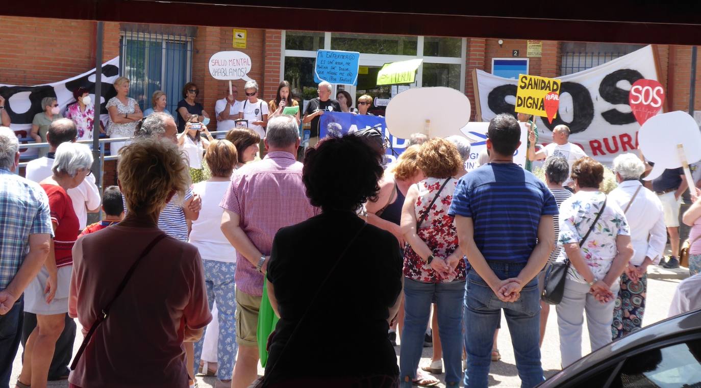 Fotos: Roa reivindica mejoras en la atención rural de salud mental