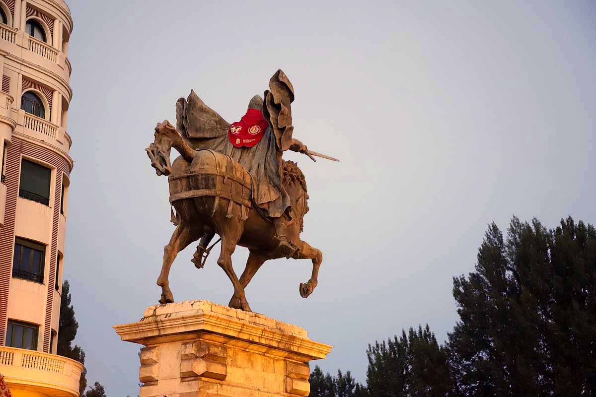 Fotos: Arrancan los Sampedros de Burgos con el pregón y el Lanzamiento de la Bota