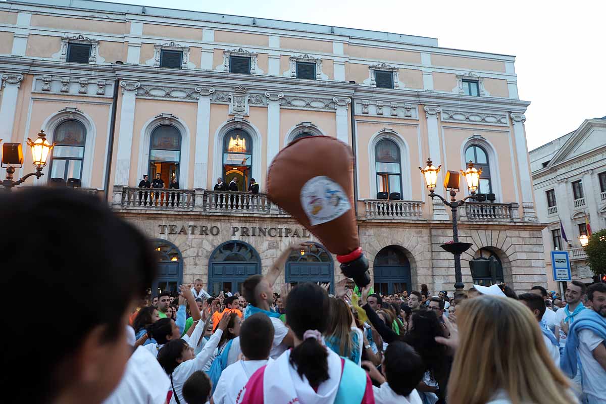 Fotos: Arrancan los Sampedros de Burgos con el pregón y el Lanzamiento de la Bota