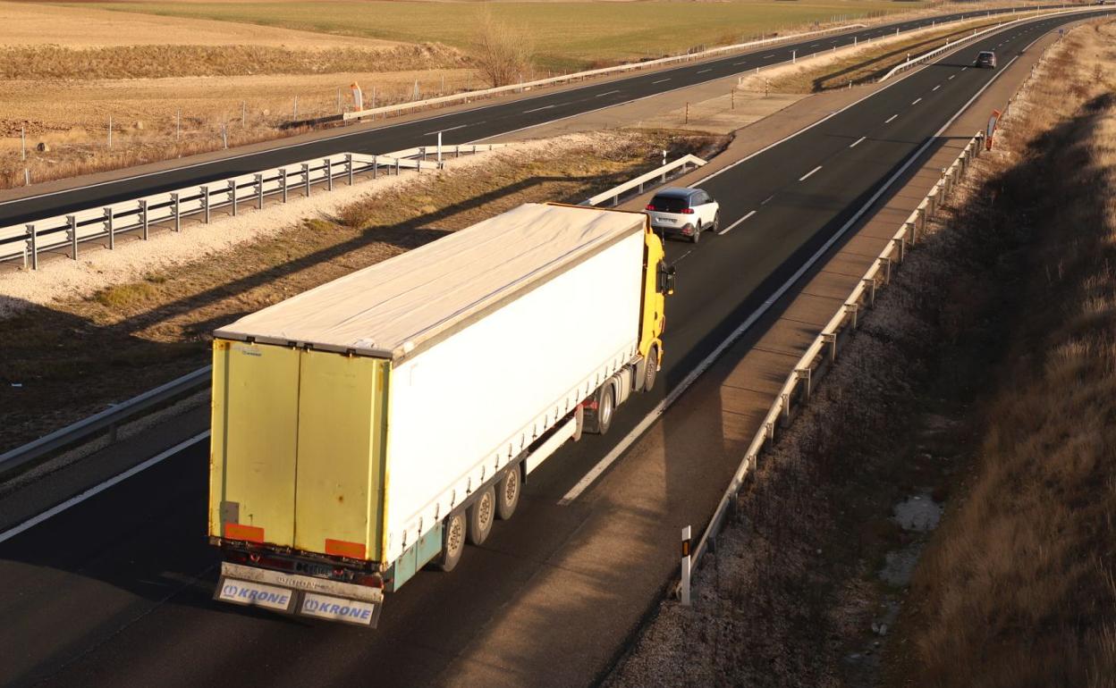 El sector del transporte llevan varios meses negociando su convenio en Burgos. 