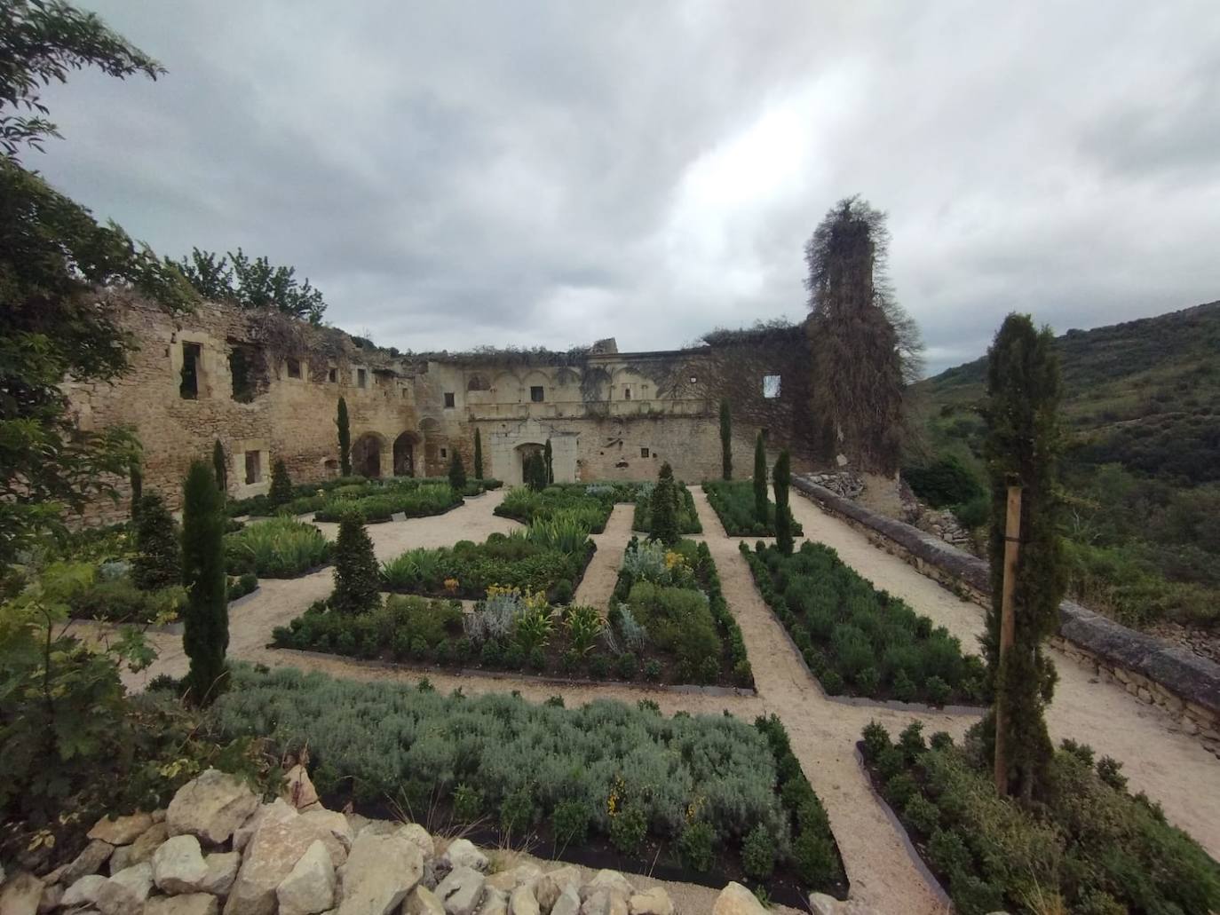 Fotos: El jardín más famoso de Las Merindades