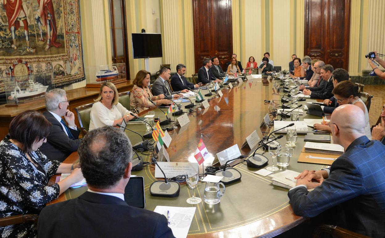 Conferencia Sectorial celebrada en el Ministerio con los consejeros de Agricultura. 