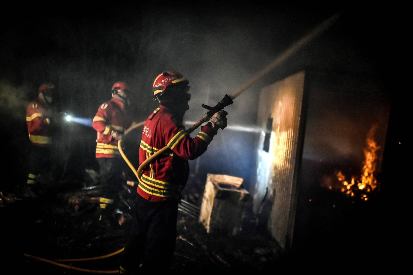 Fotos: El fuego devora Portugal