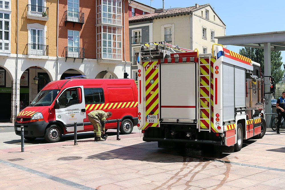 Fotos: Susto en el aparcamiento de la Plaza Mayor