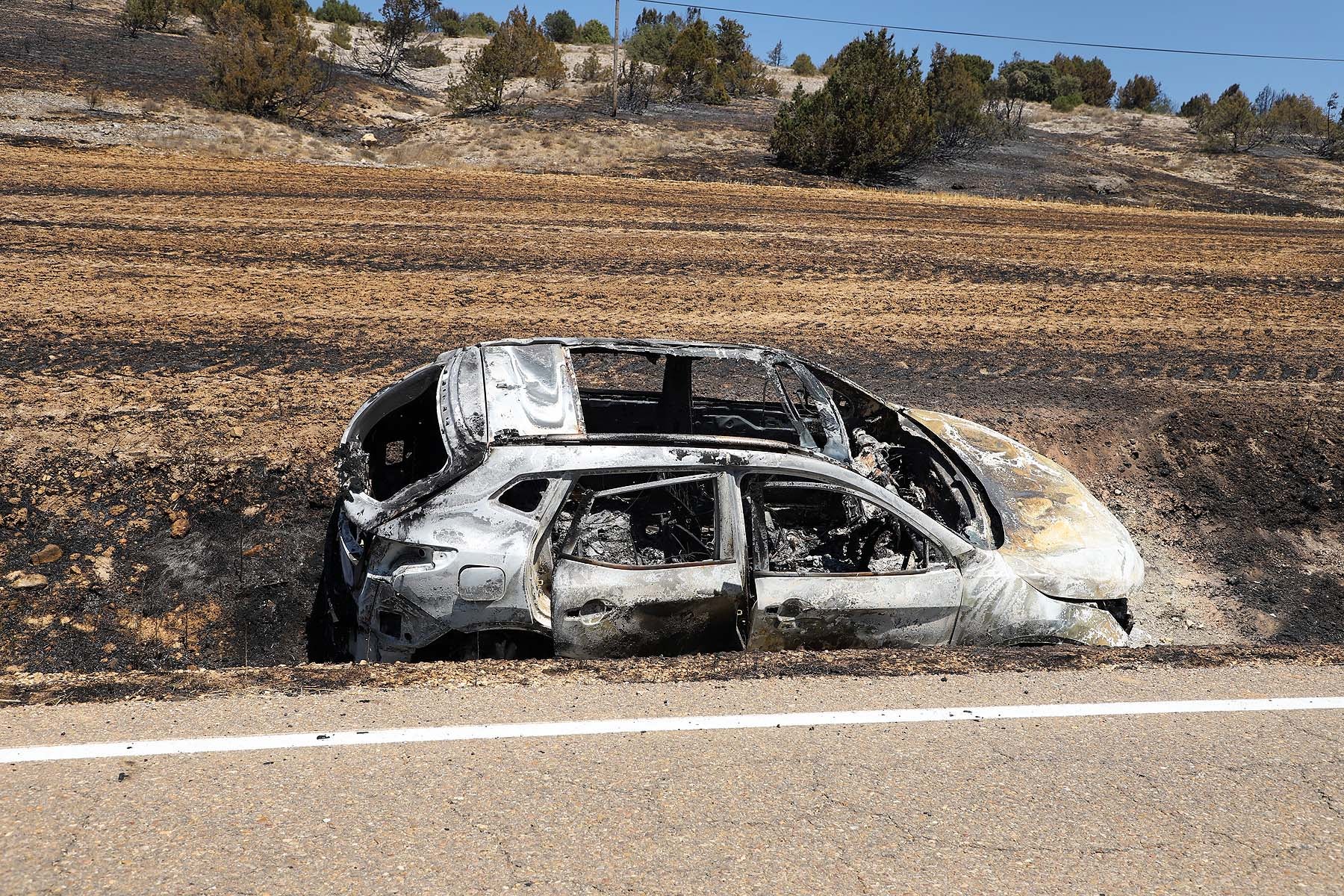 Fotos: El fuego arrasa la comarca del Arlanza