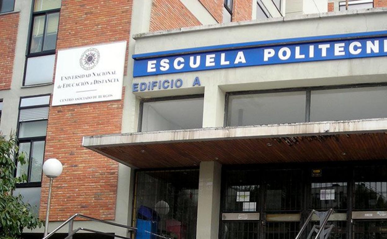 La sede de la UNED en Burgos se ubica en el campus universitario de Río vena. 