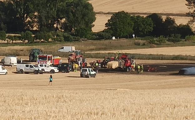 Una empacadora provoca un pequeño incendio en Rioseras