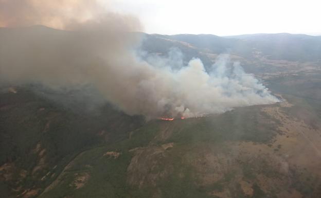 El incendio tuvo momentos muy preocupantes.