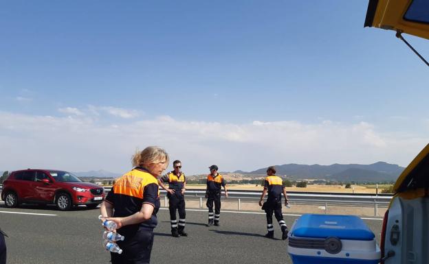 «Deberían haber hecho salidas hacia la N-1 y un tercer carril antes de liberalizar la AP-1»