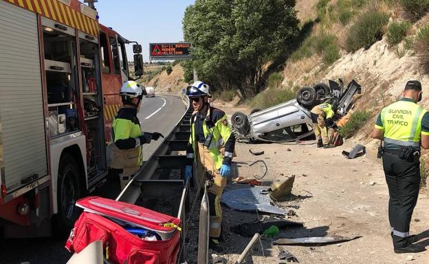 Un herido en Burgos al salirse su coche de la carretera y dar vueltas de campana