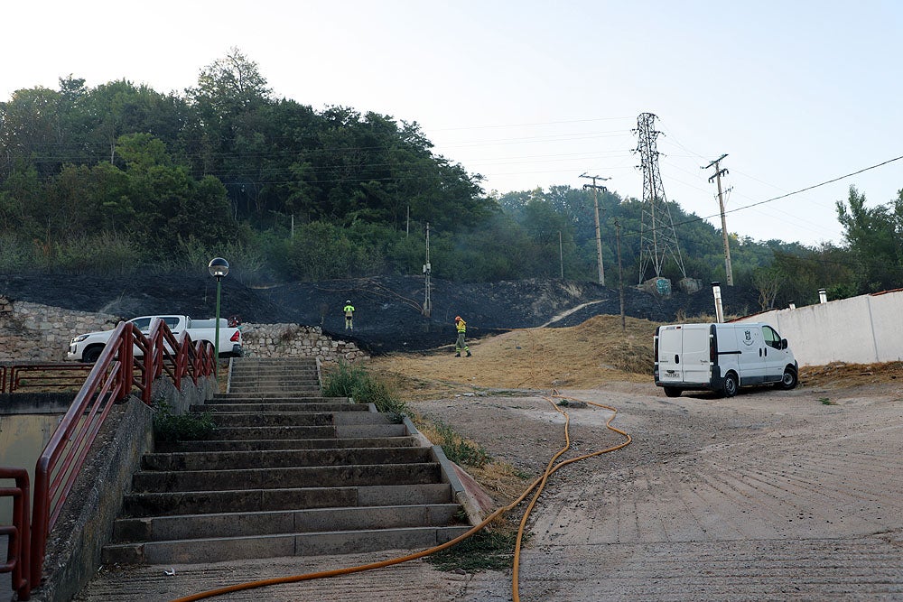 Fotos: Incendio en el Parque del Castillo de Burgos