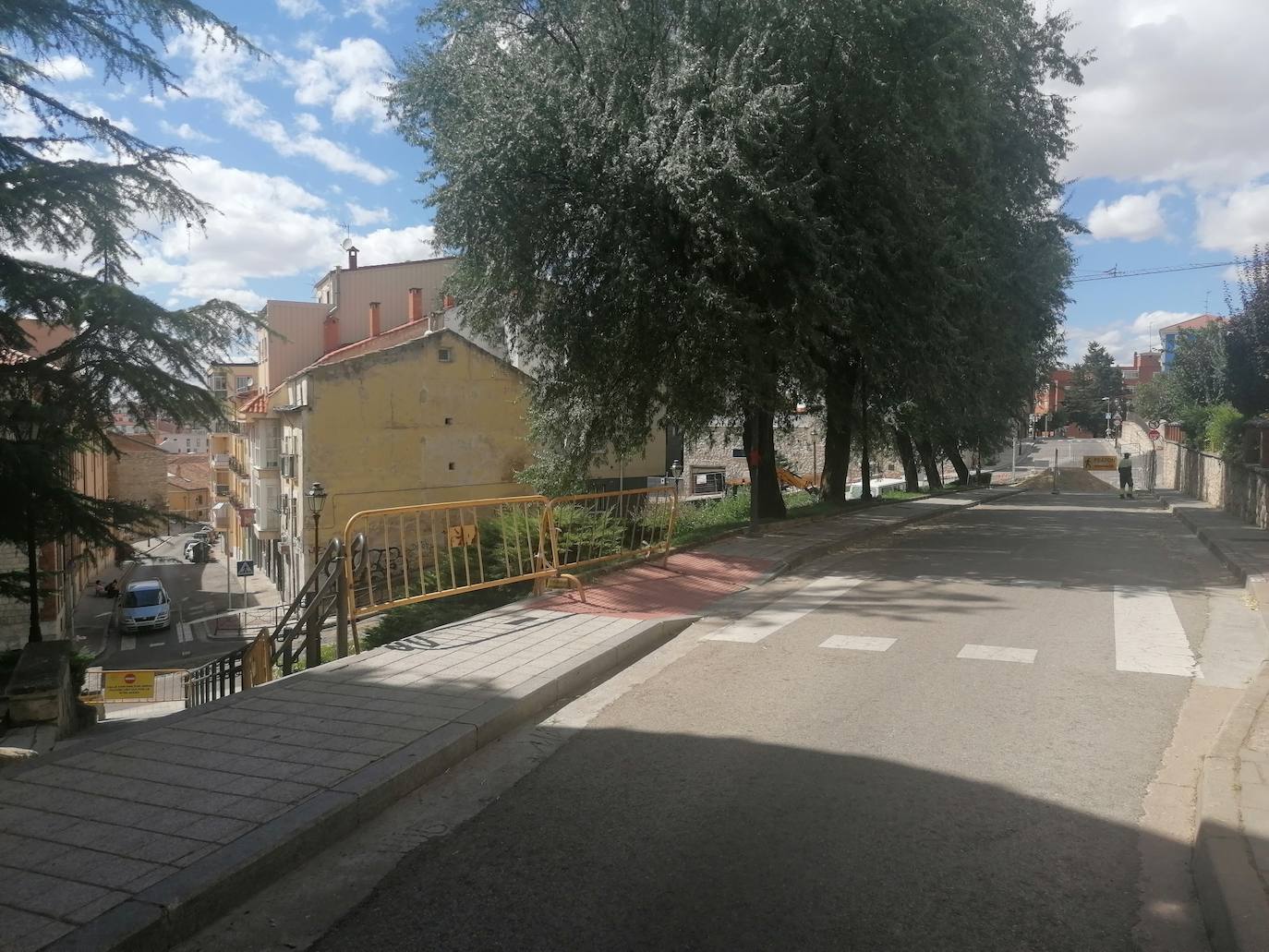 Fotos: Obras de peatonalización del Arco de San Martín de Burgos