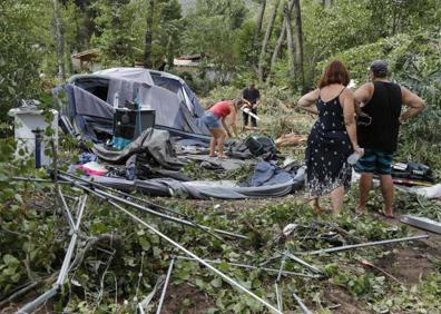 Imagen secundaria 1 - Tormenta mortal en Córcega: un vendaval con rachas de hasta 224 km/h deja cinco muertos, entre ellos una menor de 13 años