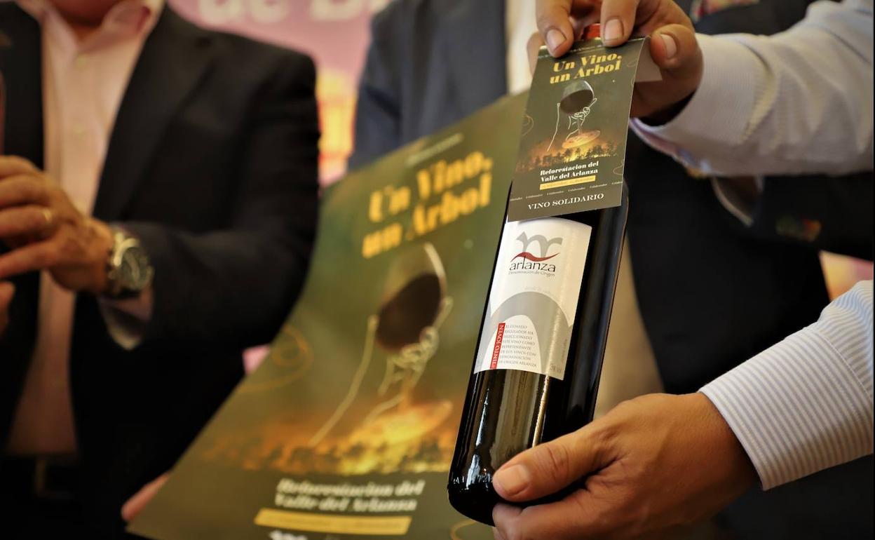 La campaña no repercutirá en el precio que paguen los clientes por el vino. 