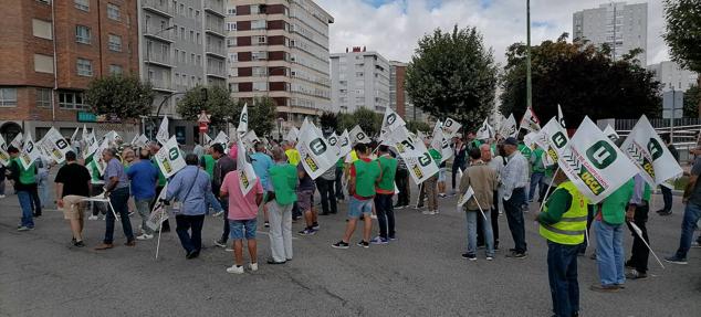 Fotos: Agricultores y ganaderos de Burgos protestan ante la crisis del sector