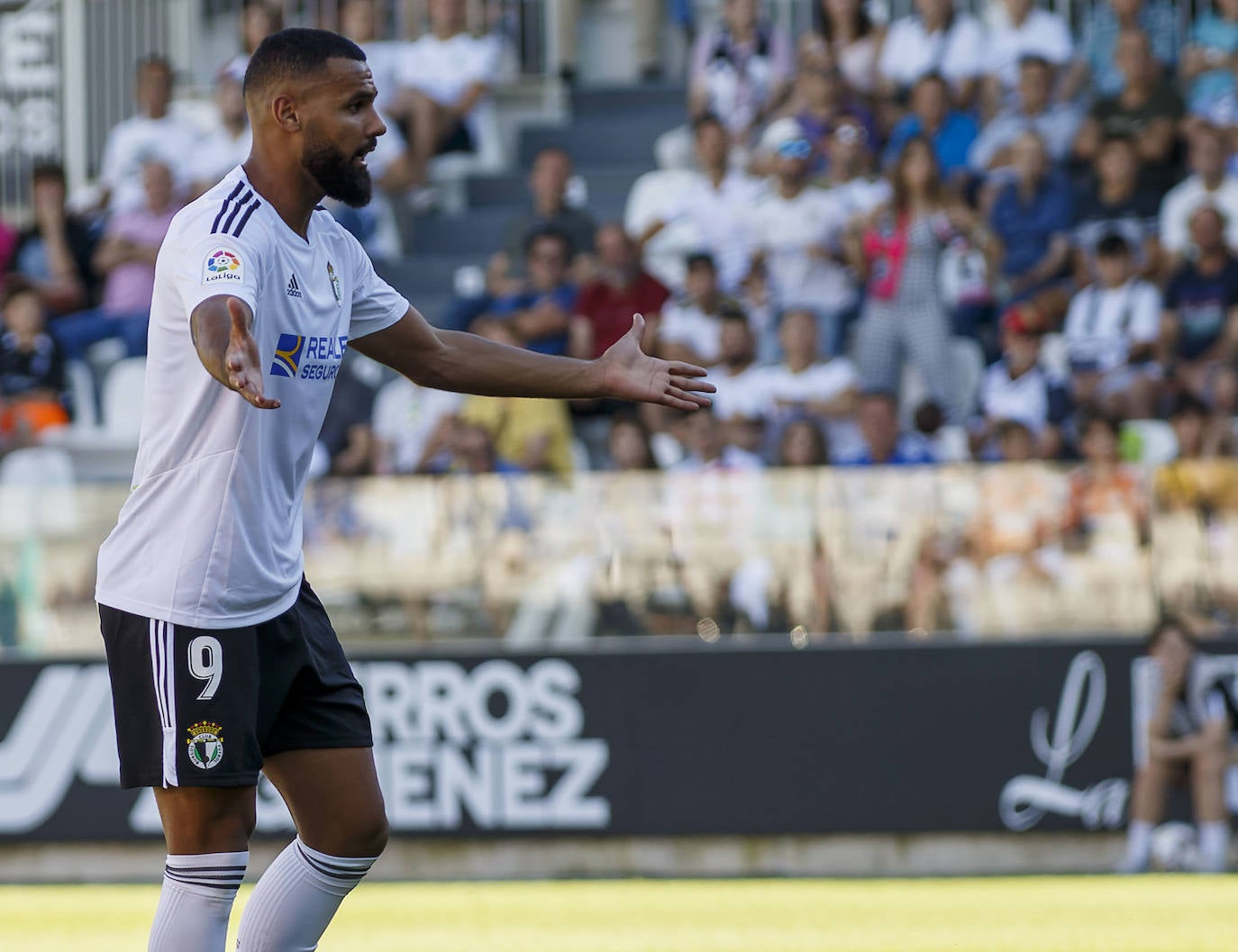 Fotos: El Burgos CF - Real Oviedo, en imágenes