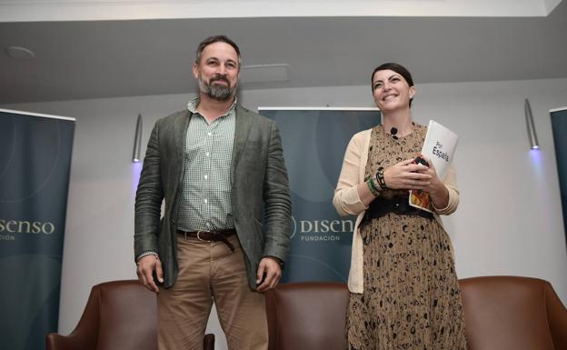 Santiago Abascal y Magdalena Olona, durante un acto en Almería el pasado mes de mayo.