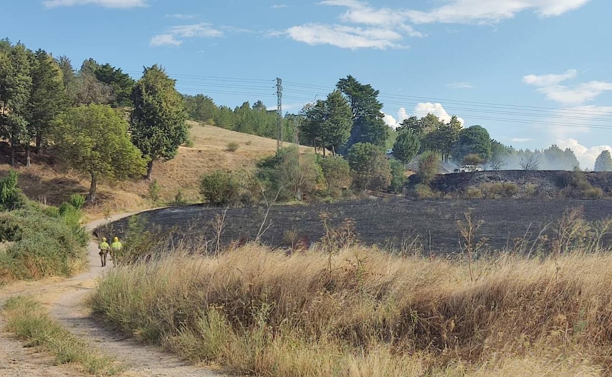 Imagen del incendio en los entornos de Fuente Bermeja.