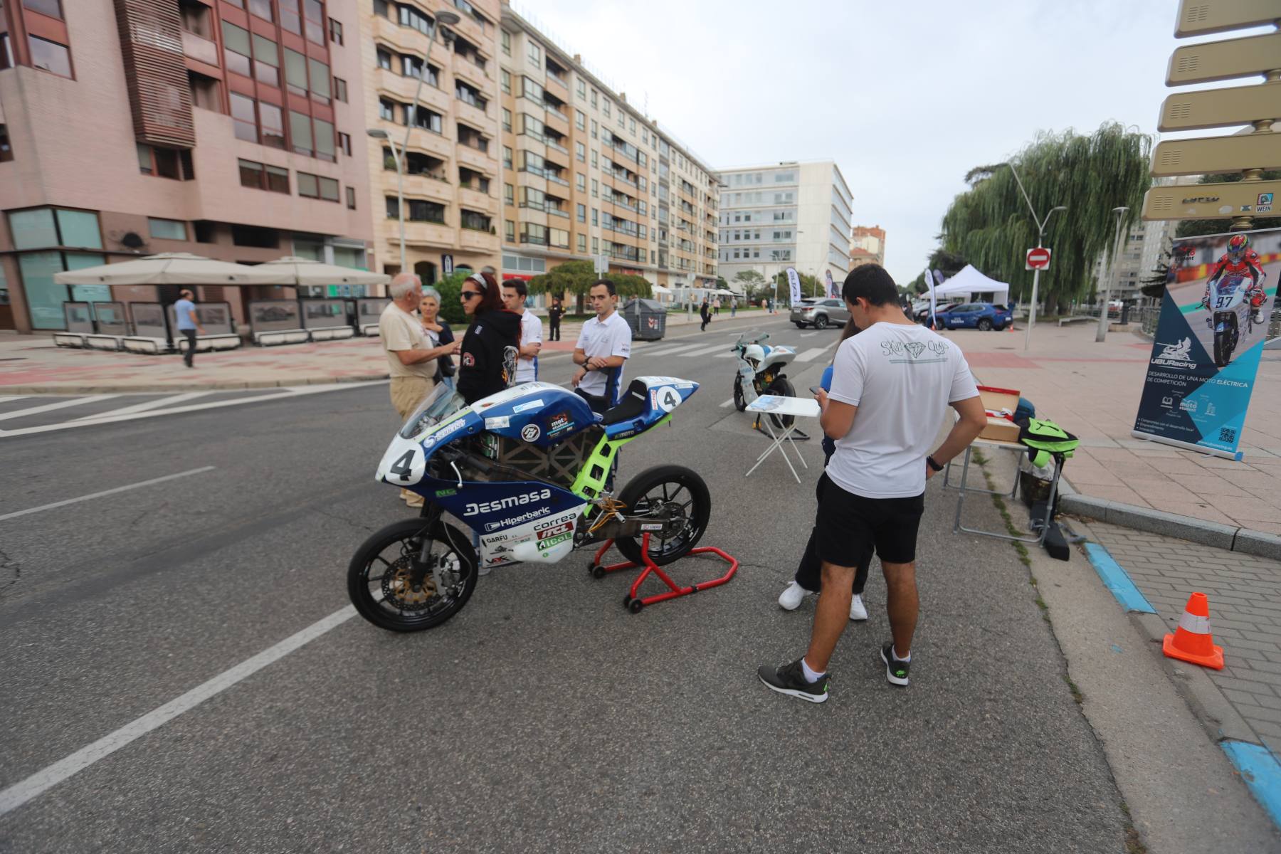 Fotos: La Semana de la Movilidad se celebra en Reyes Católicos