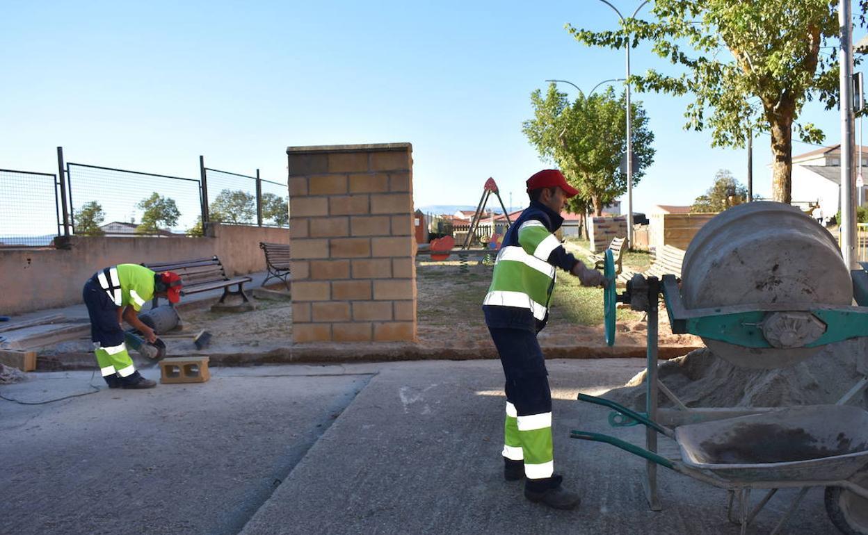 Las especialidades a las que se dedicarán estos trabajadores son variadas. 