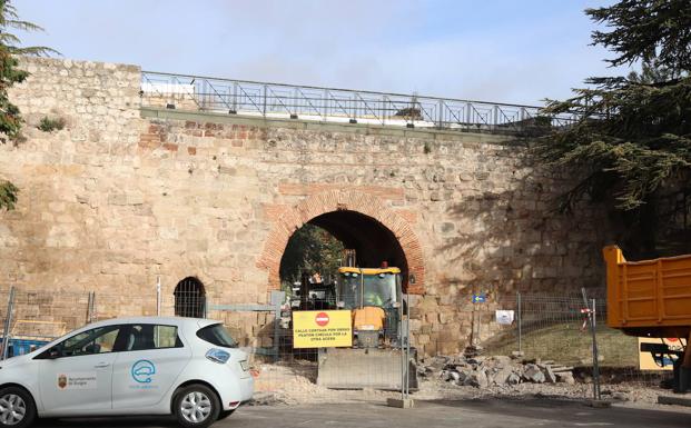 Consolidar el Arco de San Martín y el lienzo anexo, prioridad del Plan Director de la Muralla de Burgos