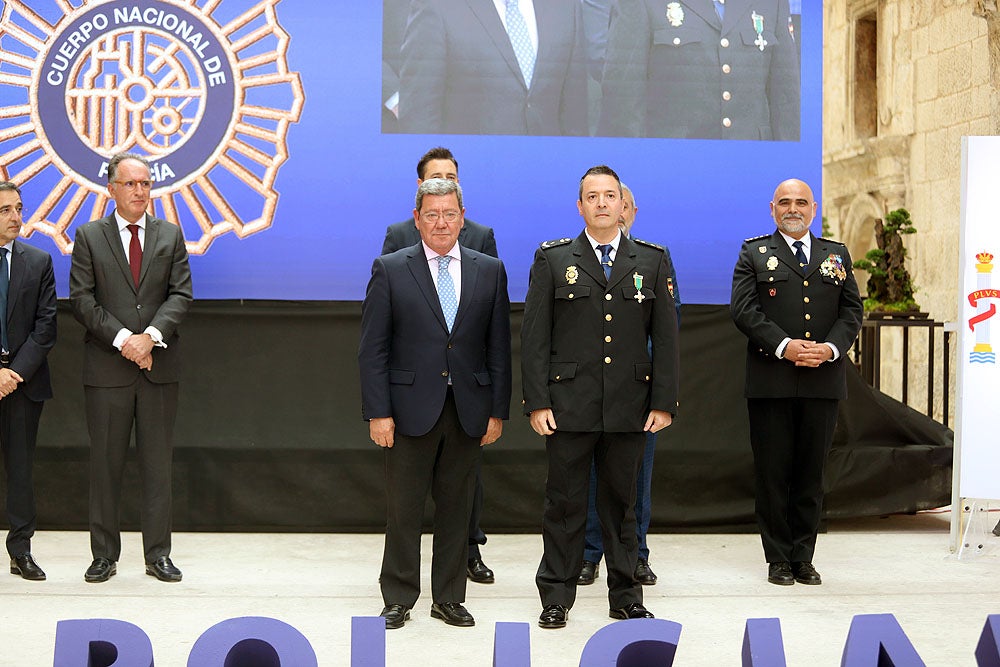 Fotos: La Policía Nacional de Burgos celebra los Ángeles Custodios