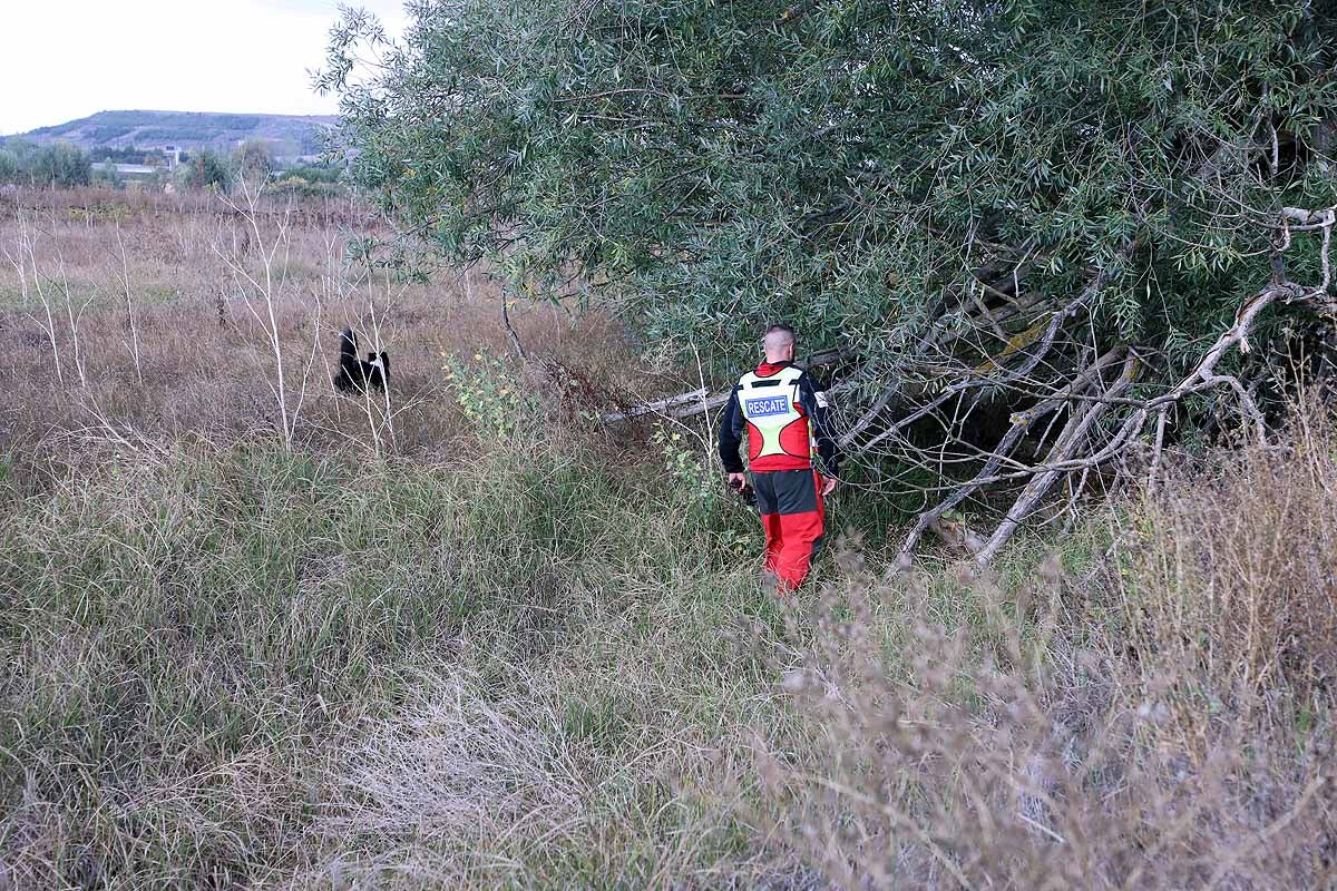 Fotos: La búsqueda del hombre desaparecido en Burgos cierra su octavo día sin novedades