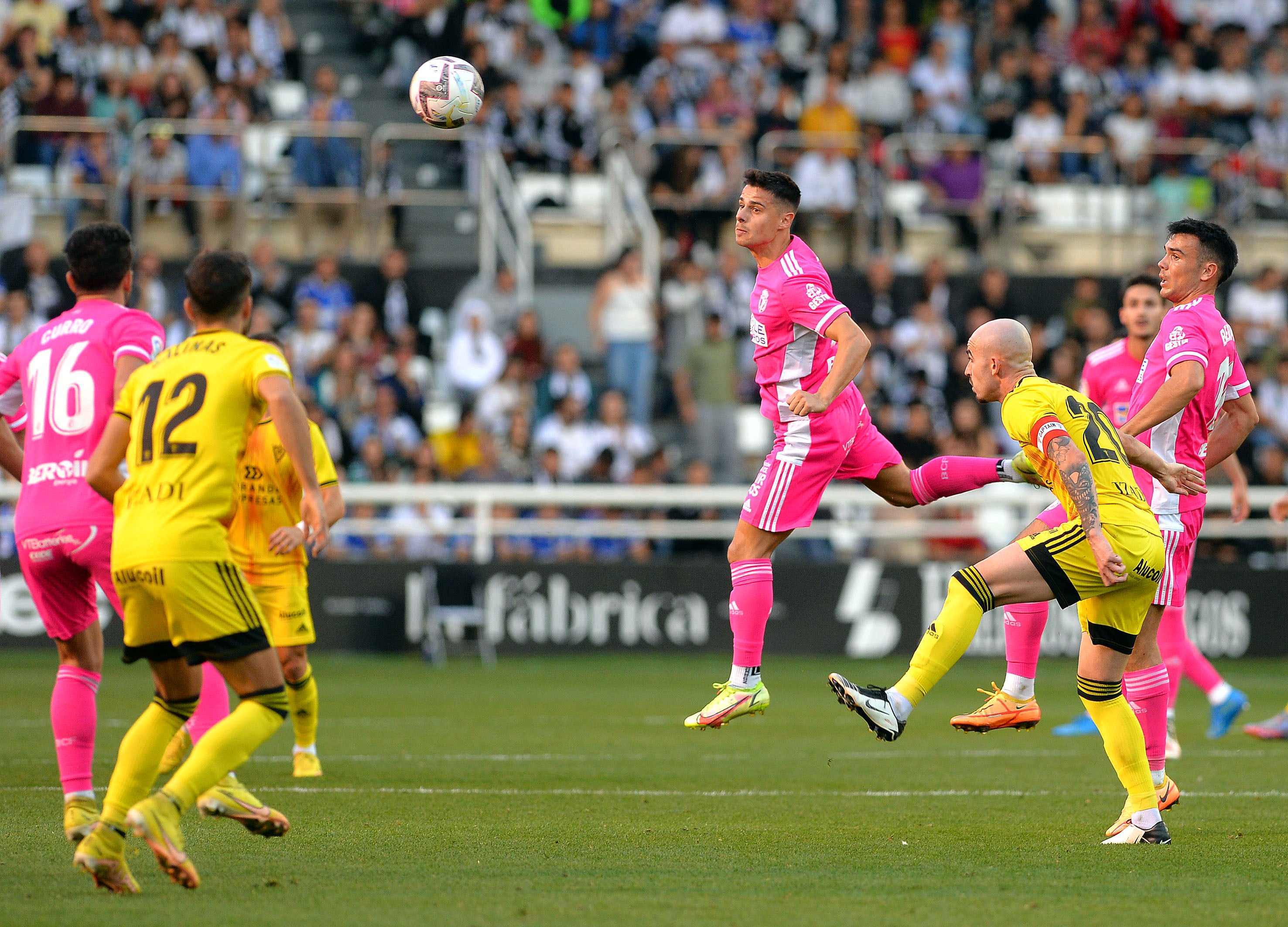 Fotos: Victoria a la épica en el derbi burgalés