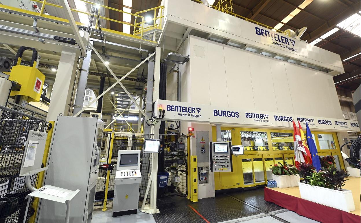 La nueva prensa permitirá ampliar la capacidad de Benteler Burgos. 