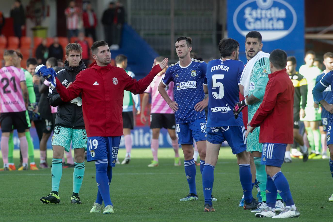 Fotos: El Burgos sufre la primera derrota de la temporada ante el Lugo